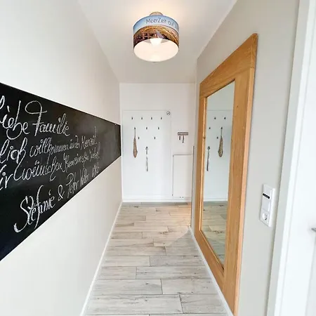 Holiday home Meerzeit On
